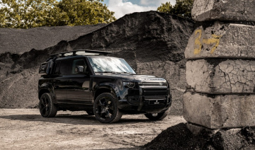 Đây là Land Rover Defender phong cách “Điệp viên 007”