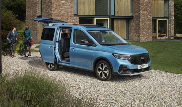 Ford Tourneo Connect 2022: Phiên bản xe gia đình cỡ nhỏ