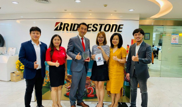 Bridgestone Việt Nam nhận giải thưởng tại hội nghị nhà cung cấp thường niên của Toyota
