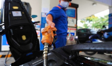Giá xăng tiếp tục tăng mạnh lần thứ 5 liên tiếp