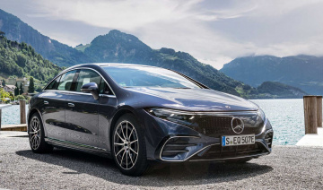 Mercedes EQS 450+: Xe sang chạy hoàn toàn bằng điện
