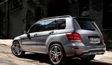 Mercedes-Benz triệu hồi gần 4.000 xe tại Việt Nam