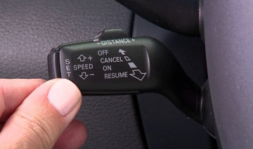 Cách sử dụng hệ thống Cruise Control để xe tiết kiệm nhiên liệu
