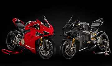 Ducati đang bán những mẫu xe máy nào tại Việt Nam?