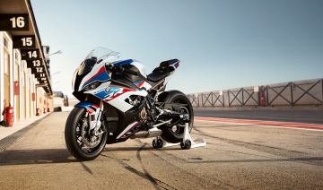 BMW Motorrad đang bán những mẫu xe máy nào tại Việt Nam?