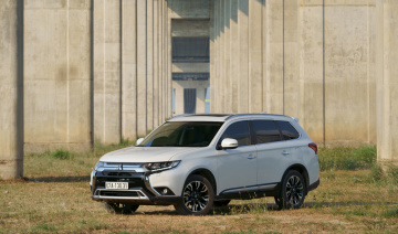 Mitsubishi bung nhiều ưu đãi mua xe hấp dẫn trong tháng 11