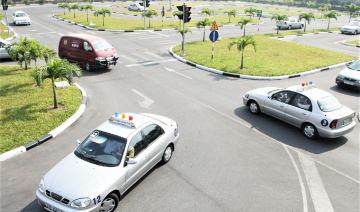 Bí quyết giữ vững tâm lý khi thi sát hạch lái xe ô tô