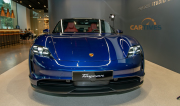 Chi tiết xe Porsche Taycan 4S tại Hà Nội: Tối giản nhưng đậm chất công nghệ và tương tai
