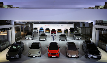 Toyota bất ngờ trình làng dải sản phẩm xe điện, gây choáng khi trước đó "thờ ơ" với xe điện