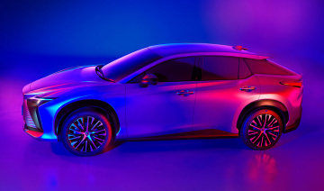 Lexus RZ 450e 2022: Tân binh đầu tiên trong đội hình xe điện chiến lược mới của Lexus