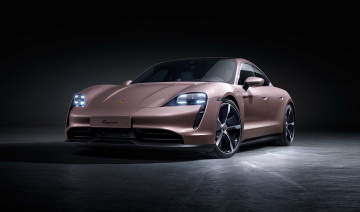 Porsche chính thức ra mắt phiên bản Taycan dẫn động cầu sau, giá từ 4,76 tỷ đồng
