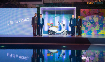 Piaggio ra mắt Vespa PicNic, giới hạn 300 chiếc tại thị trường Việt Nam
