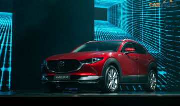 Mazda CX-30 cập bến thị trường Việt Nam: Có 2 phiên bản, giá cao nhất tới 900 triệu đồng