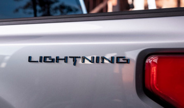 Mẫu bán tải Ford F-150 chạy điện cuối cùng cũng có tên chính thức
