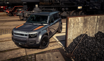 Land Rover Defender độ "gỉ sét" dành riêng cho những người thích khác biệt