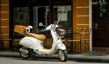 Giá 88 triệu đồng, Vespa PicNic khác gì so với phiên bản Primavera tiêu chuẩn