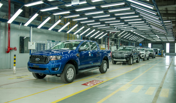 Ford Việt Nam xuất xưởng mẫu xe bản tải Ranger lắp ráp từ dây chuyền mới tại Hải Dương