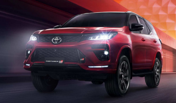 Soi những điểm mới trên Toyota Fortuner GR Sport 2021 vừa ra mắt