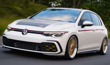 Volkswagen Golf GTI BBS: "Nổi bần bật" với "dàn chân vàng"