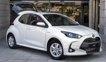 Xe độc, lạ: Toyota Yaris phiên bản Hybrid Van