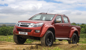 Isuzu D-MAX Arctic AT35 2022 lộ diện: Độc đáo và mạnh mẽ