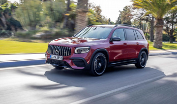 Mercedes-AMG GLB 35 4Matic: SUV 7 chỗ mạnh nhất Việt Nam