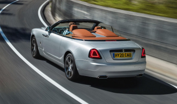 Chiếc Rolls-Royce Dawn Silver Bullet "sang chảnh" nhất hành tinh