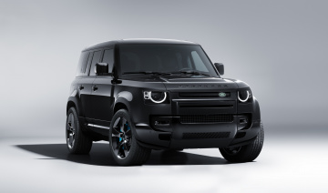 Land Rover trình làng phiên bản Defender V8 Bond Edition, giới hạn 300 chiếc