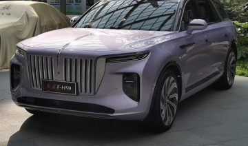 Chi tiết Hongqi E-HS9 giá từ 2,7 tỷ đồng: Có đủ sức đấu VinFast VF9?