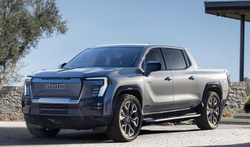 Chi tiết bán tải chạy điện GMC Sierra Denali Edition 1 2024 vừa ra mắt