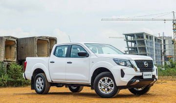 Nissan Việt Nam ra mắt bán tải Navara bản mới, giá 699 triệu đồng
