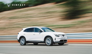 Ra mắt cộng đồng VinFast Mỹ và lái thử xe VF 8 tại California
