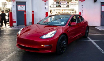 Tesla và Nissan tạo ra những chiếc xe điện đáng tin cậy nhất