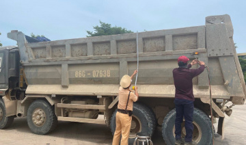 Mở rộng thùng xe ô tô sai quy định bị xử phạt như thế nào?