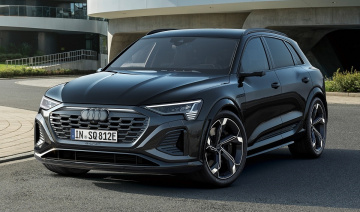 Chi tiết Audi Q8 e-tron 2023: Sang trọng, thể thao
