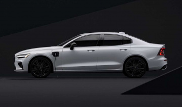 Volvo S60 Black Edition 2022: Dành riêng cho thị trường Mỹ, giới hạn 450 chiếc