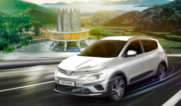 VinFast tổ chức "caravan ô tô điện" đầu tiên ở Việt Nam