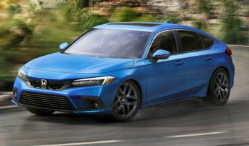 Xem nhanh Honda Civic Hybrid 2022, sắp về Việt Nam đấu Toyota Corolla Altis Hybrid?