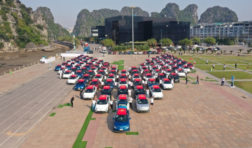 Chiêm ngưỡng 100 xe điện VinFast VF e34 chinh phục địa đầu tổ quốc