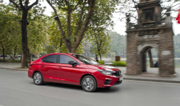 Top 10 xe bán chạy tháng 4/2022: Honda City bất ngờ "đăng quang"