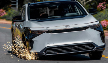 Xe điện Toyota bZ4X ra mắt chưa đầy năm đã phải thu hồi trên toàn cầu
