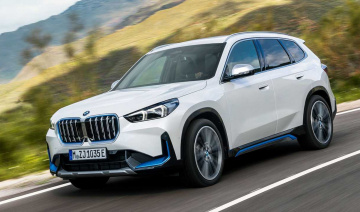 BMW iX1 2023: Mẫu crossover chạy điện công suất 308 mã lực