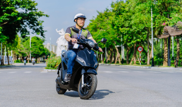 Có gì trên xe máy điện VinFast lần đầu tiên được cập nhật phần mềm?