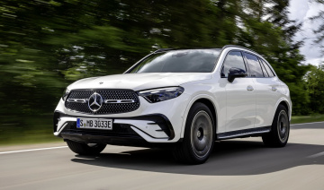 Đánh giá Mercedes-Benz GLC 2023: Rộng rãi và nhiều công nghệ off-road