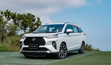 Ba mẫu xe vào Top 10, doanh số xe Toyota Việt Nam tăng vọt gần 200%