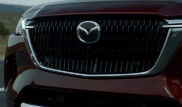 Mazda CX-90 hé lộ thiết kế: cabin như xe sang, màu mới