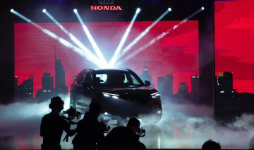 Honda CR-V mới ra mắt Việt Nam, thêm nhiều công nghệ nhưng giá khó cạnh tranh