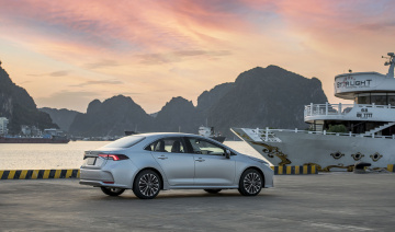 Toyota Việt Nam bổ sung thêm nhiều tính năng mới cho Corolla Altis