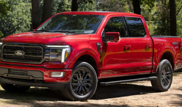Khách hàng của Ford, Toyota, Porsche là những người trung thành nhất