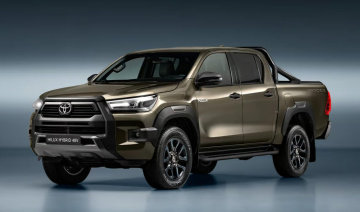 Toyota Hilux 2024 thêm công nghệ mild-hybrid 48V